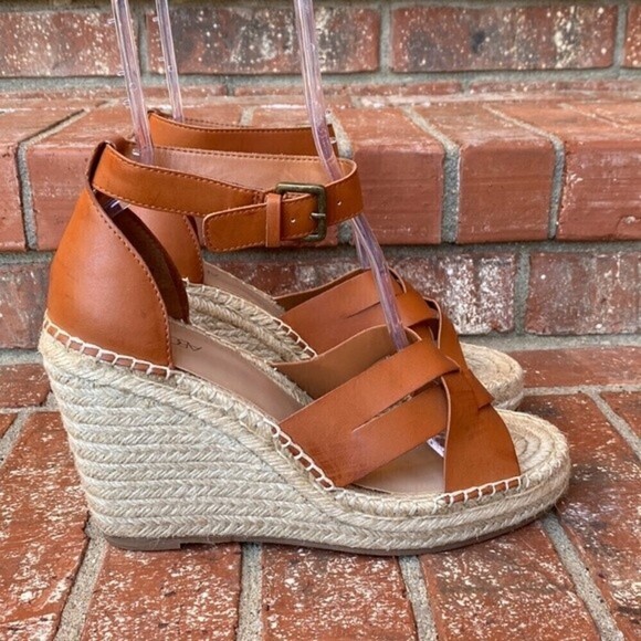 ABOUND Sayge Tan Faux Leather Espadrille Wedge Sandal Size 11 - Picture 1 of 9